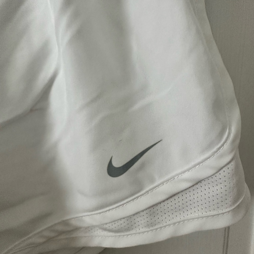 Nike Women's Athletic White Shorts - Picture 3 of 4